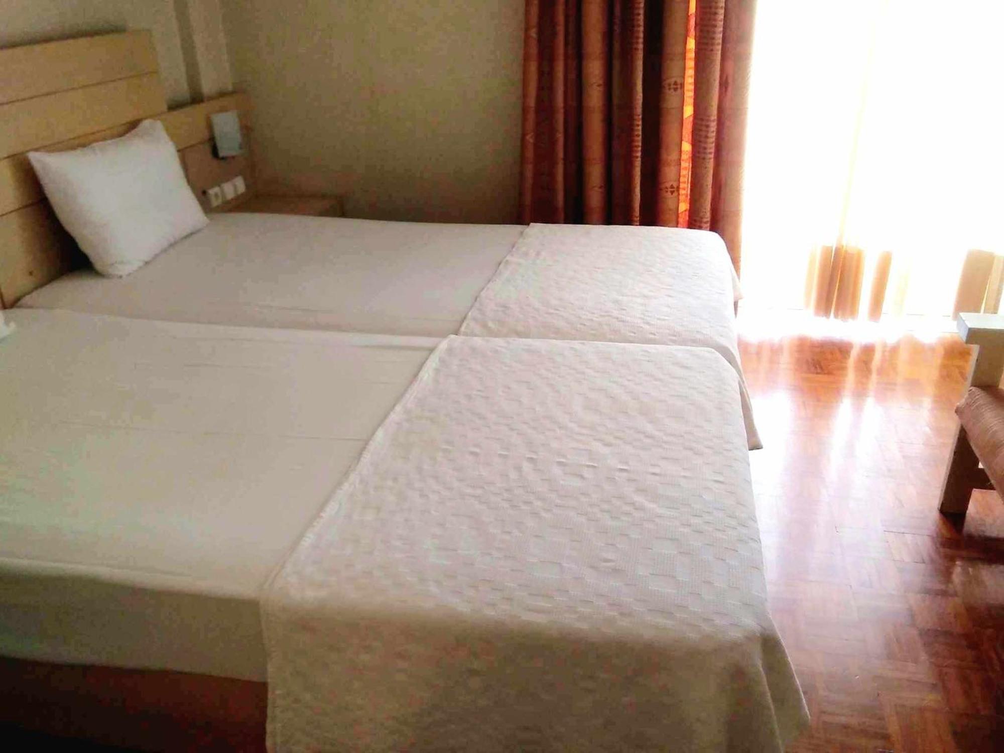 Hotel Kypreos Kamena Vourla Esterno foto